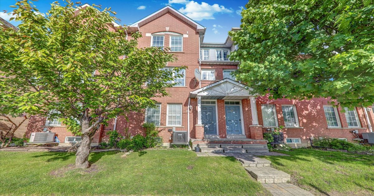 2758 Eglinton Avenue E Toronto