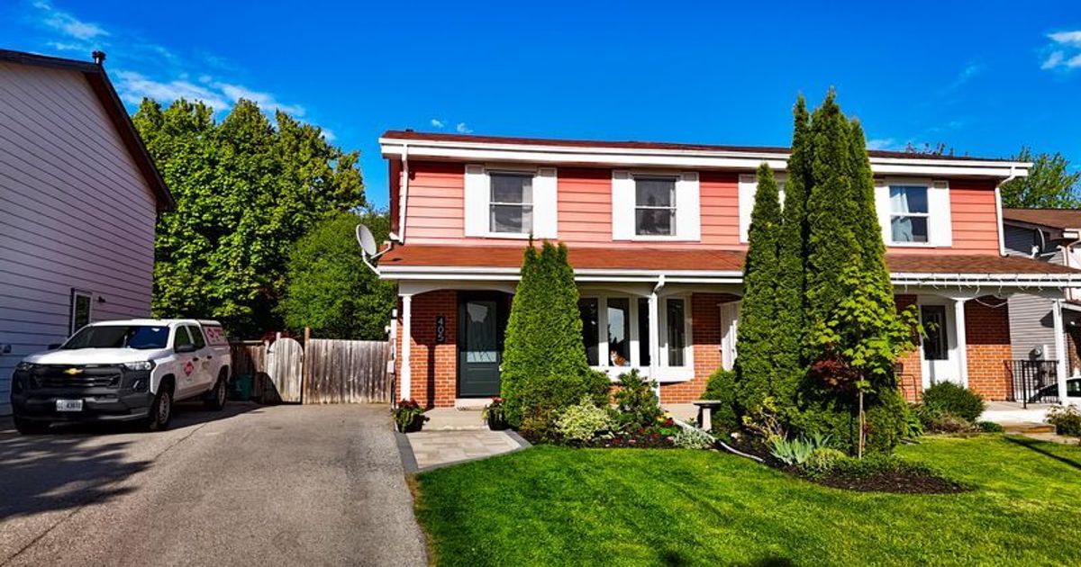 405 Fleetwood Drive Oshawa