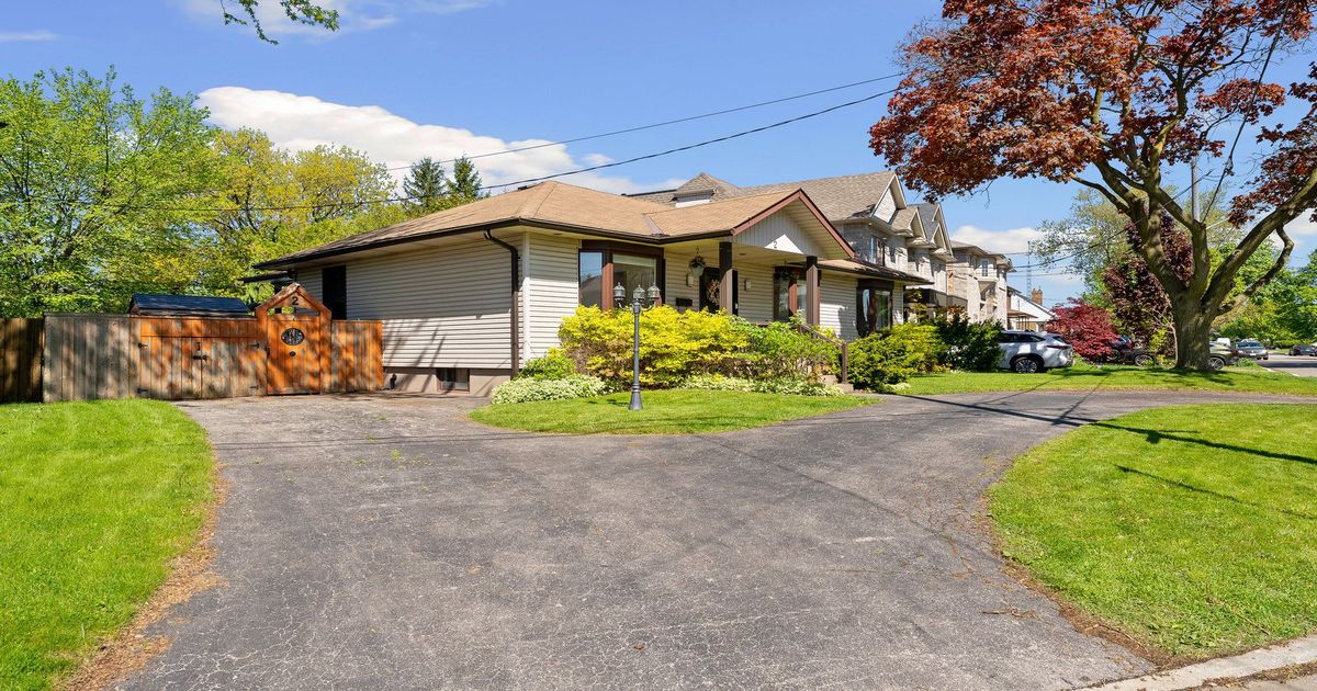 2 Natal Avenue Toronto