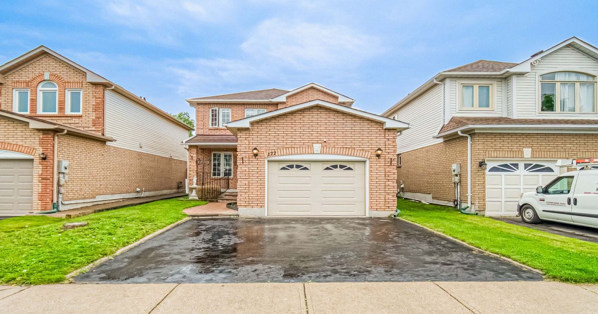 177 Wilkins Crescent Clarington