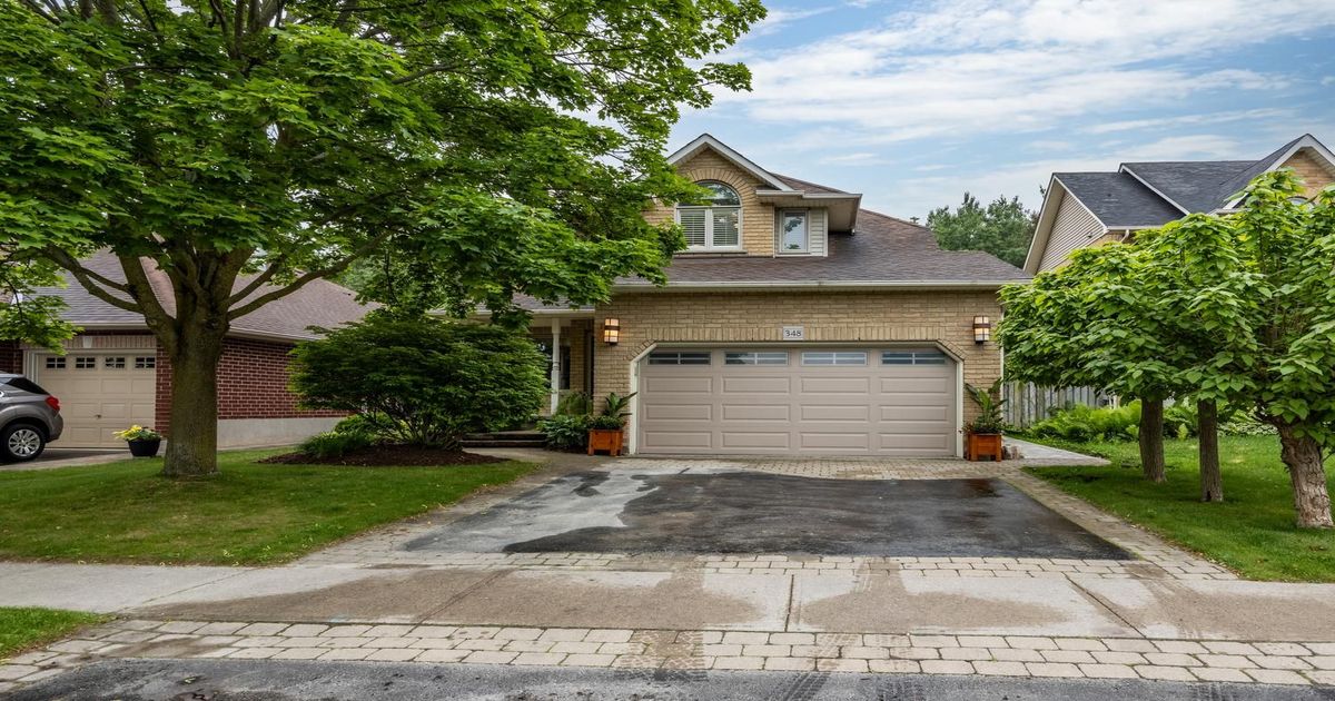 348 Ryerson Crescent Oshawa