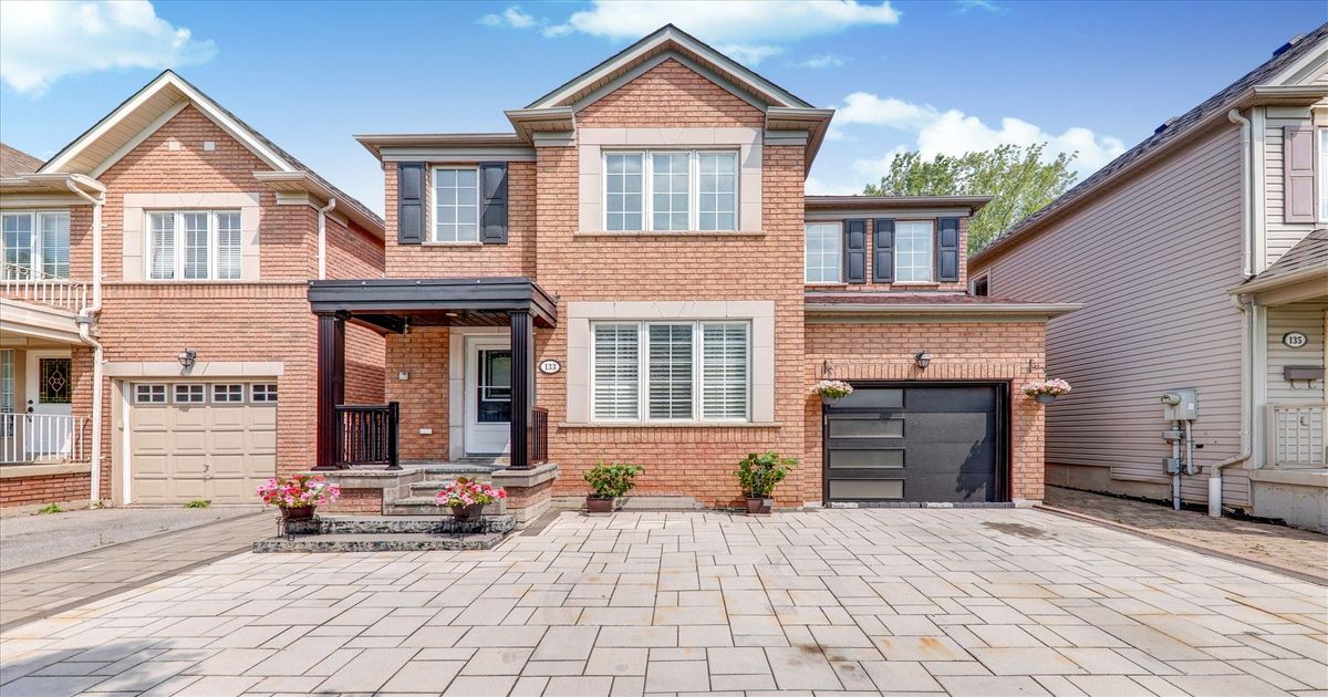 133 McSweeney Crescent Ajax
