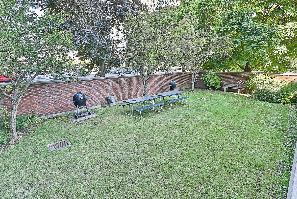 img-gallery