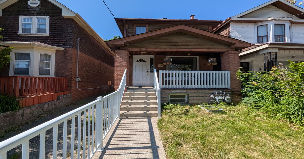 14 Harris Avenue Toronto