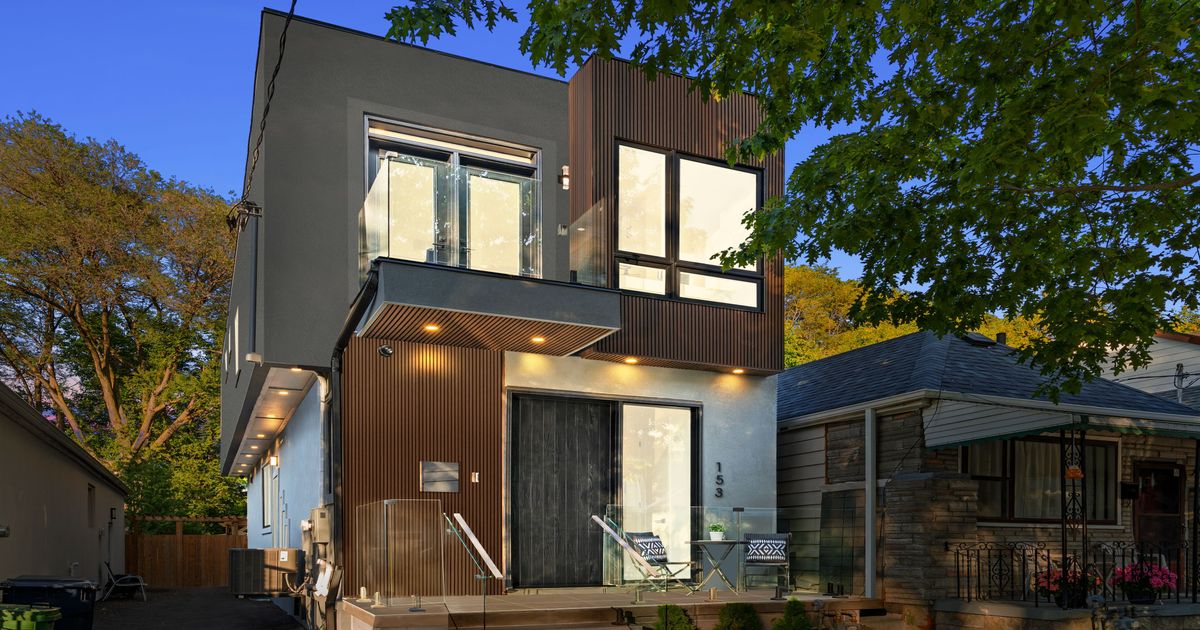 153 King Edward Avenue Toronto