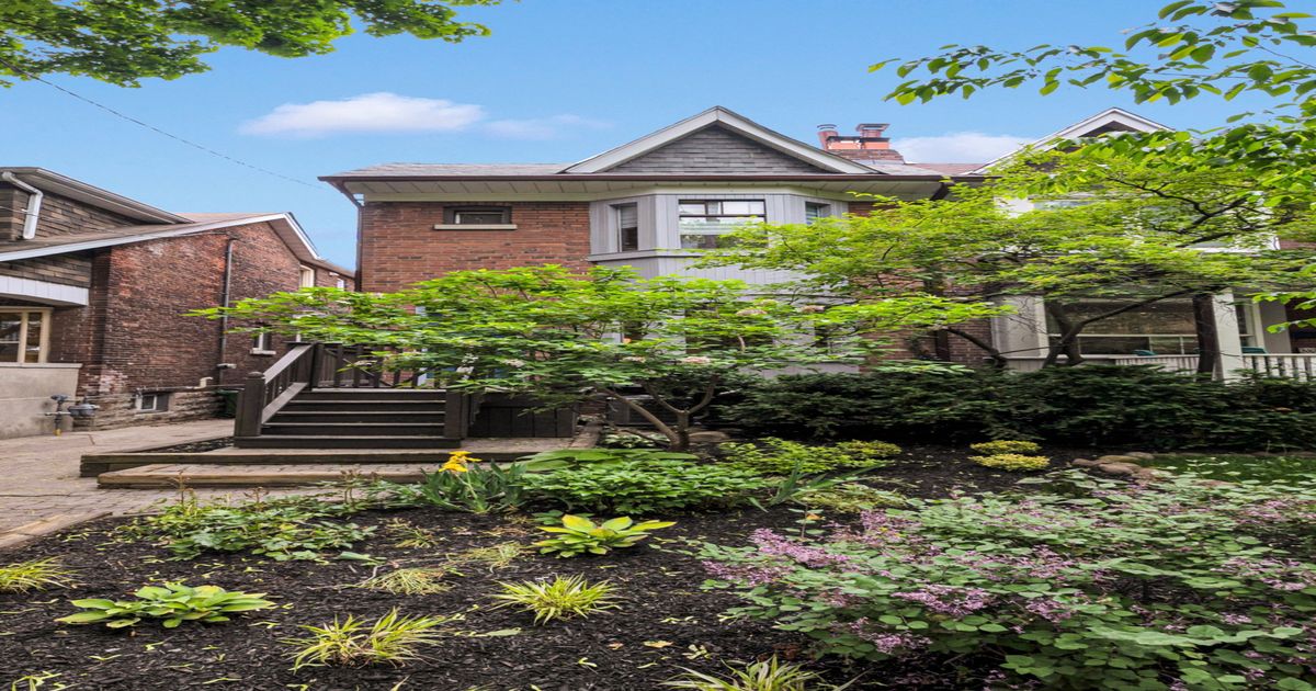 259 Strathmore Boulevard Toronto