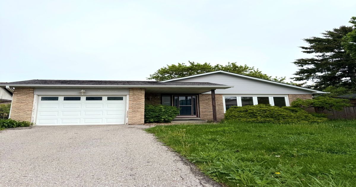 14 Pilkington Crescent Whitby