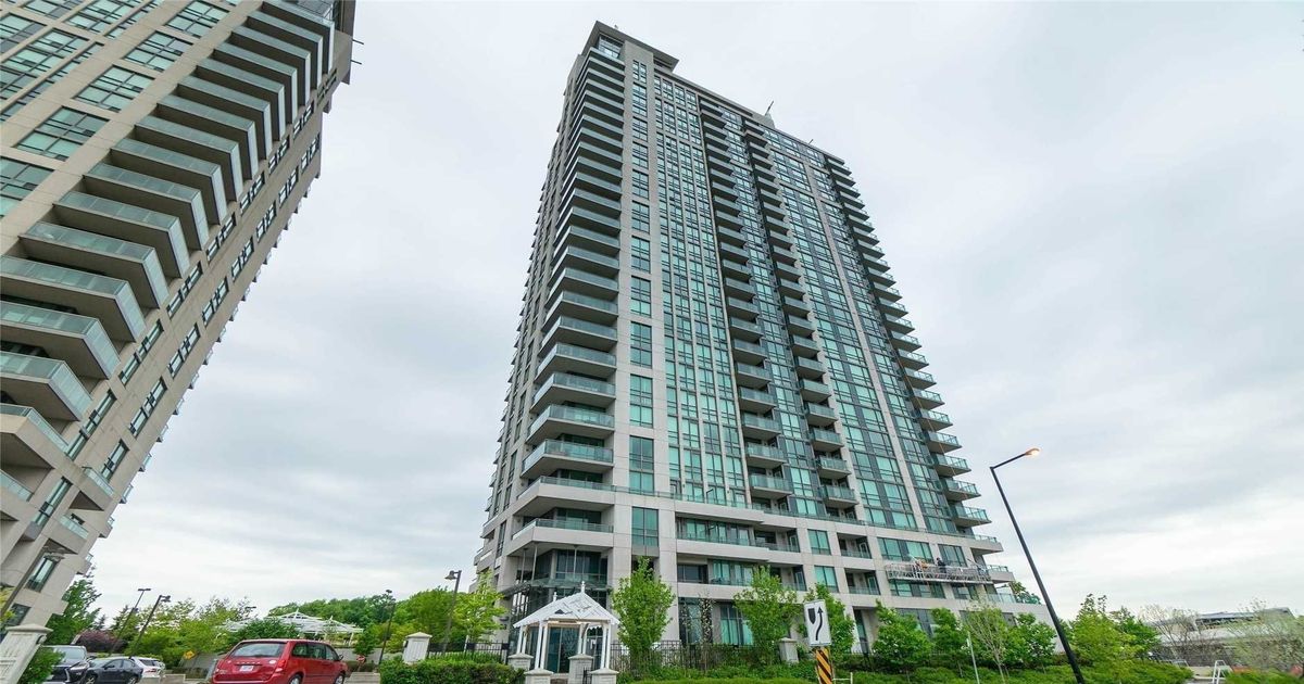 88 Grangeway Avenue Toronto