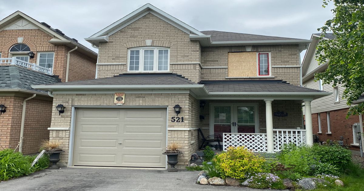 521 Hickory Street N Whitby