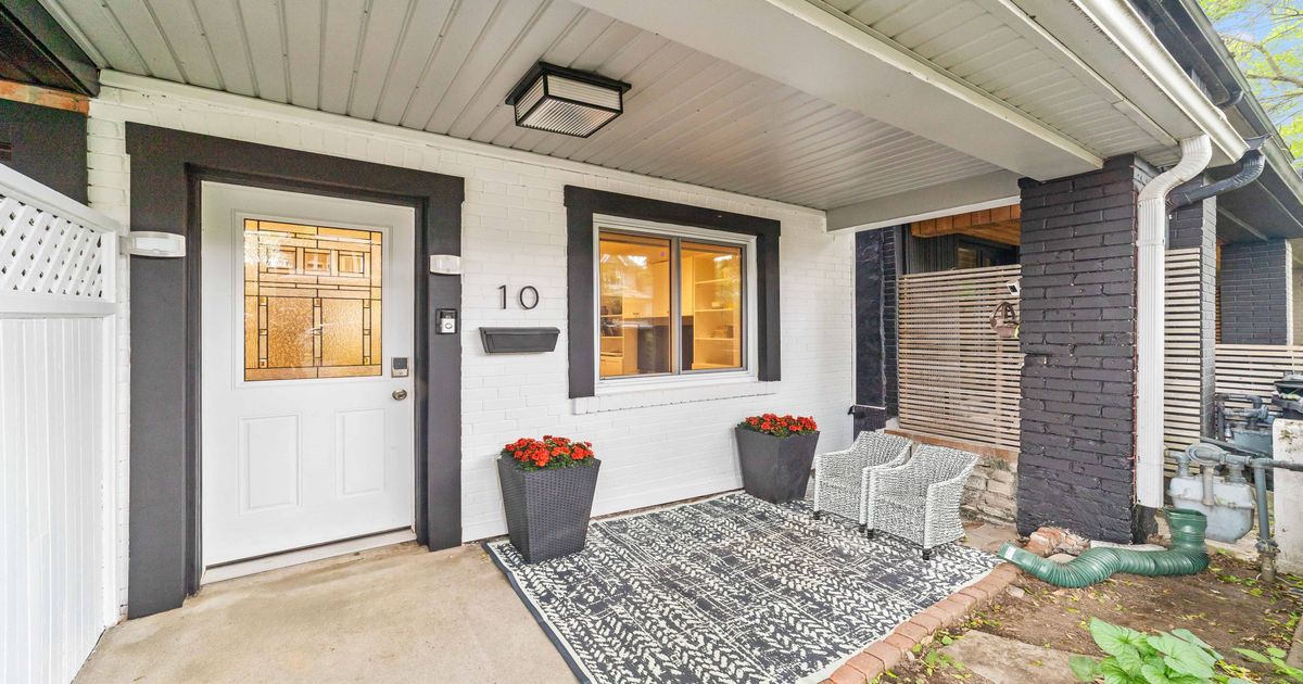 10 Alton Avenue Toronto