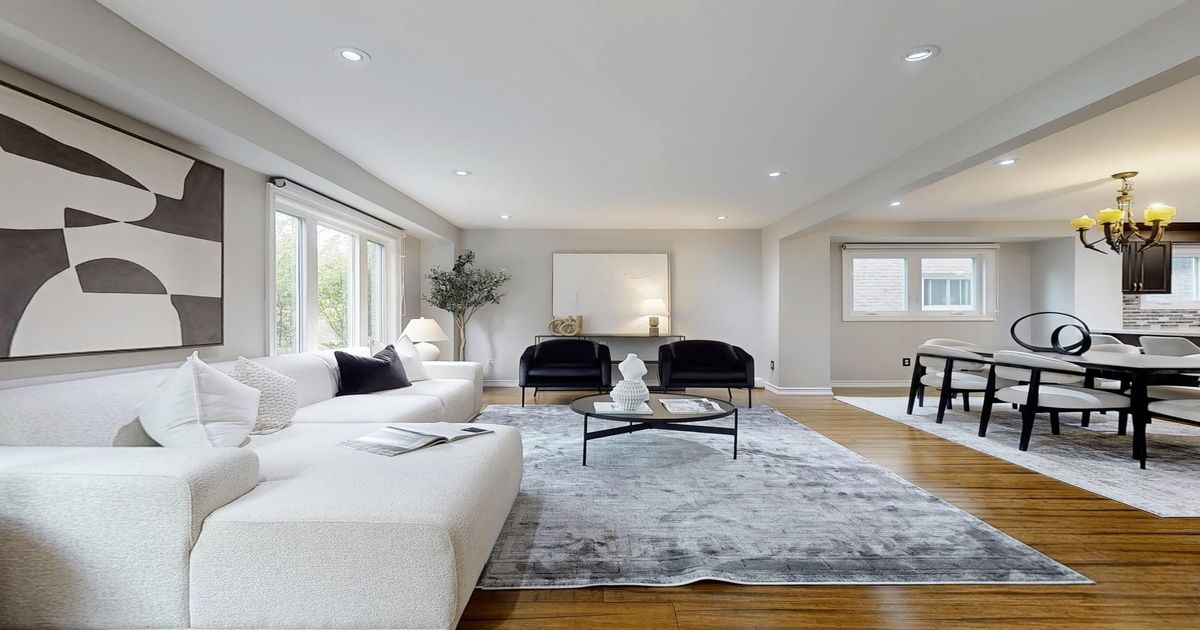 19 Kenscott Road Toronto
