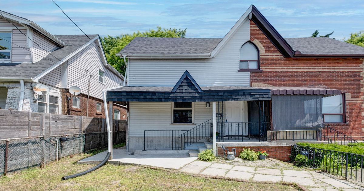 533 Victoria Park Avenue Toronto