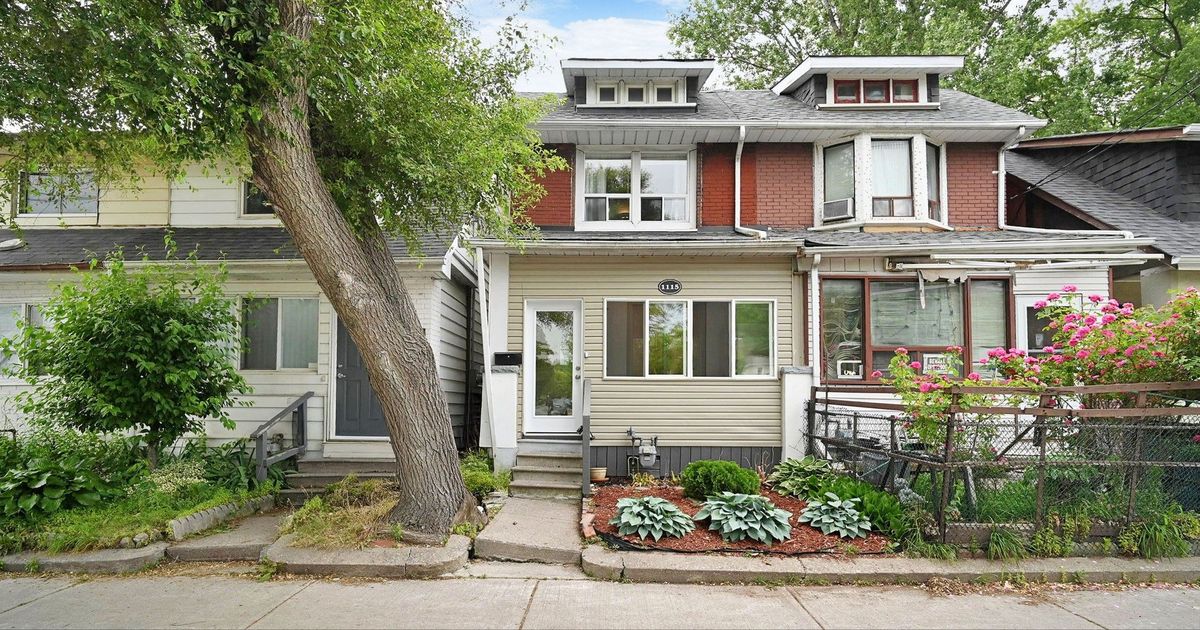 1115 Woodbine Avenue Toronto