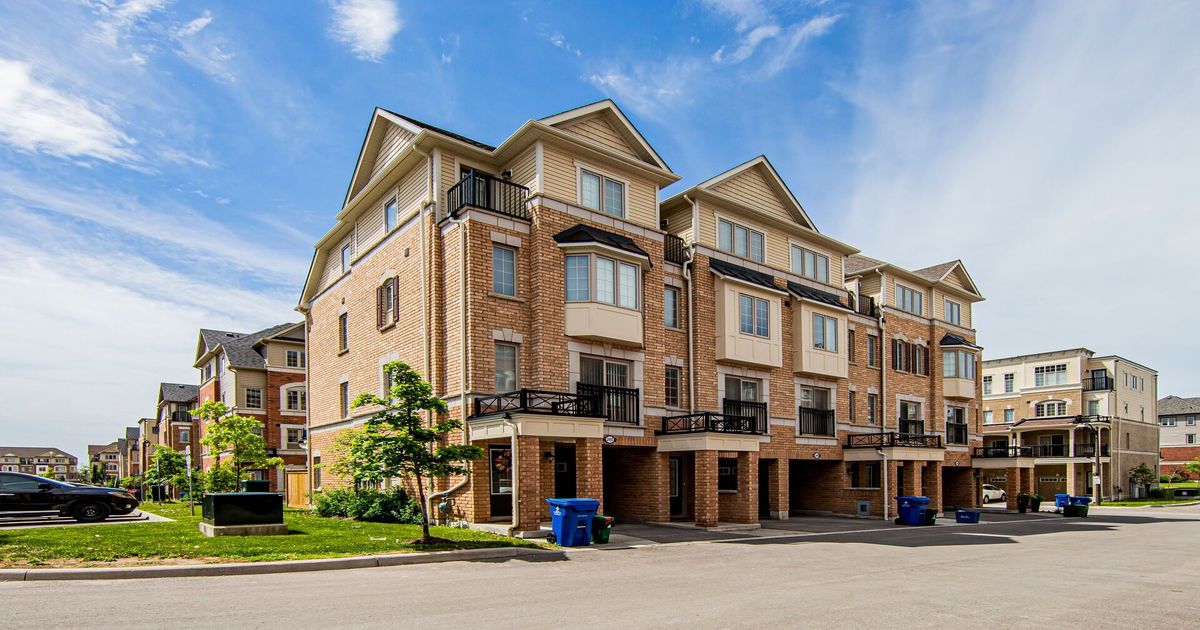 2491 Rosedrop Path Street Oshawa