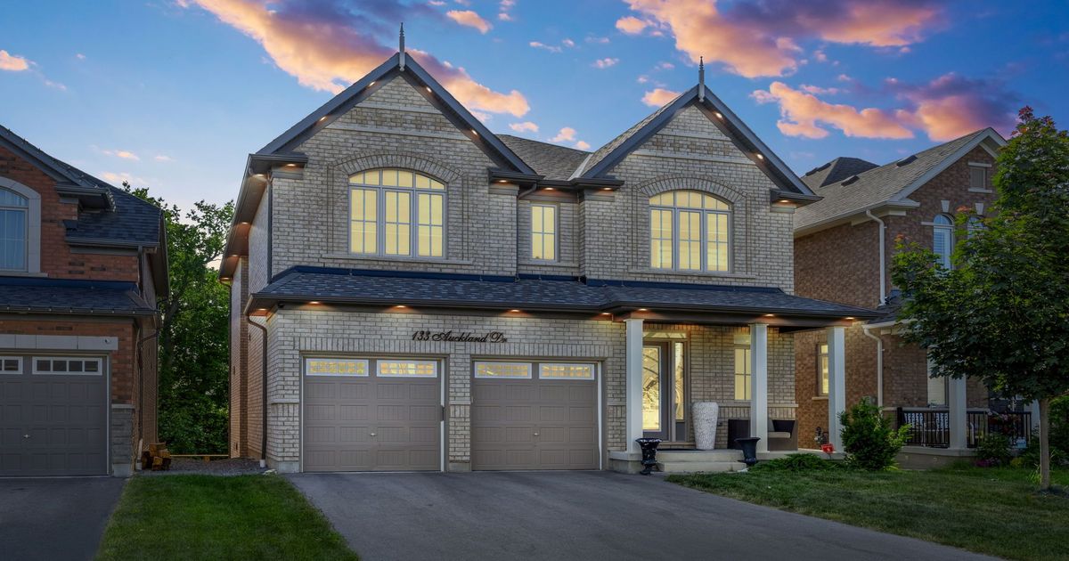 133 Auckland Drive Whitby