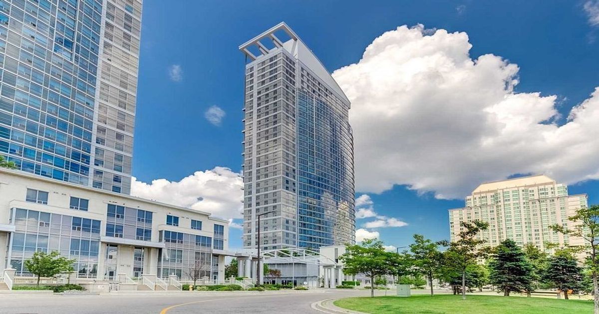 38 Lee Centre Drive Toronto
