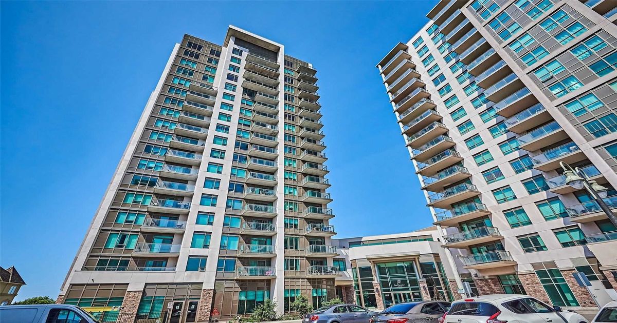 1215 Bayly Street Pickering