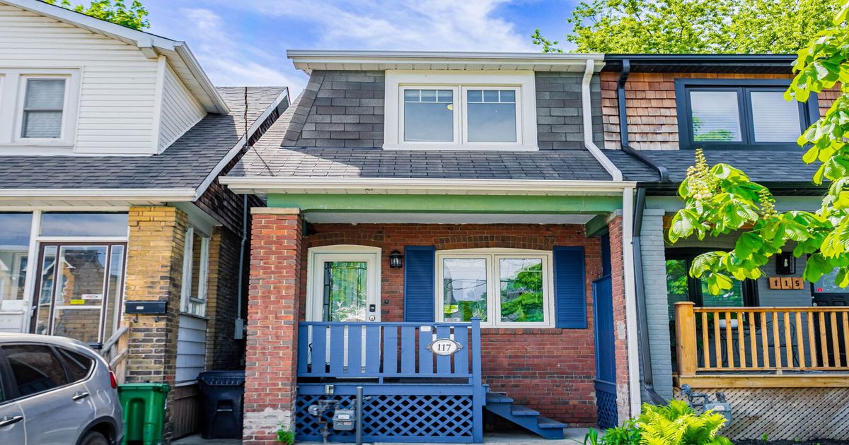 117 Aldwych Avenue Toronto