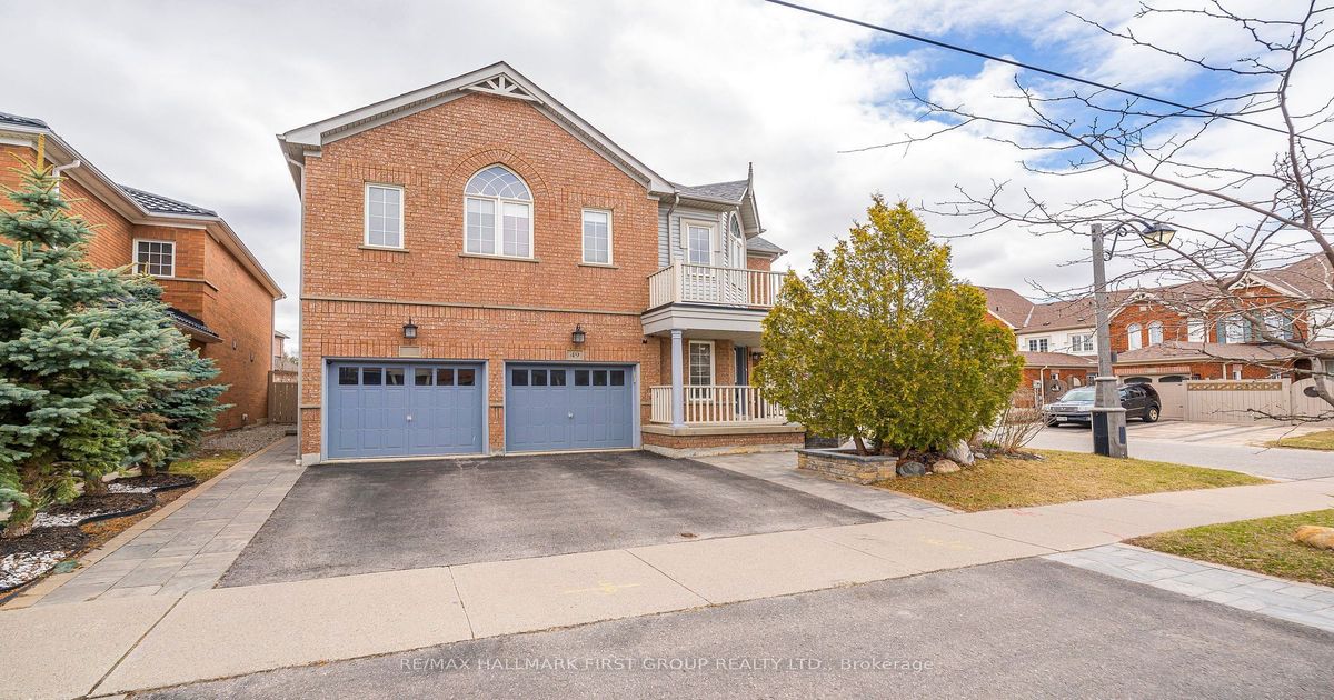 49 THACKERY Drive Ajax