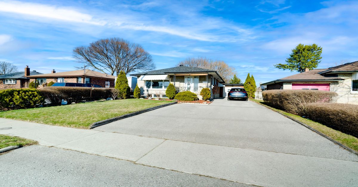 415 Stevenson Road N Oshawa