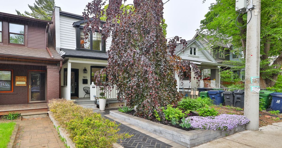 320 Highfield Road Toronto