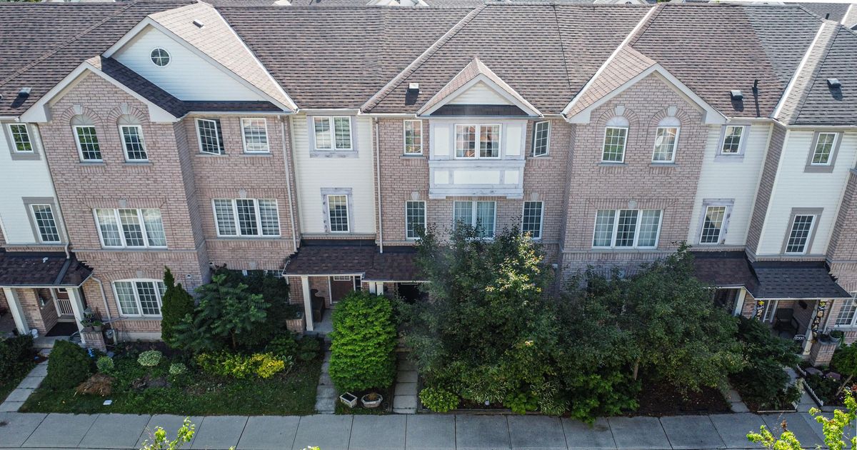 1850 Kingston Road Pickering