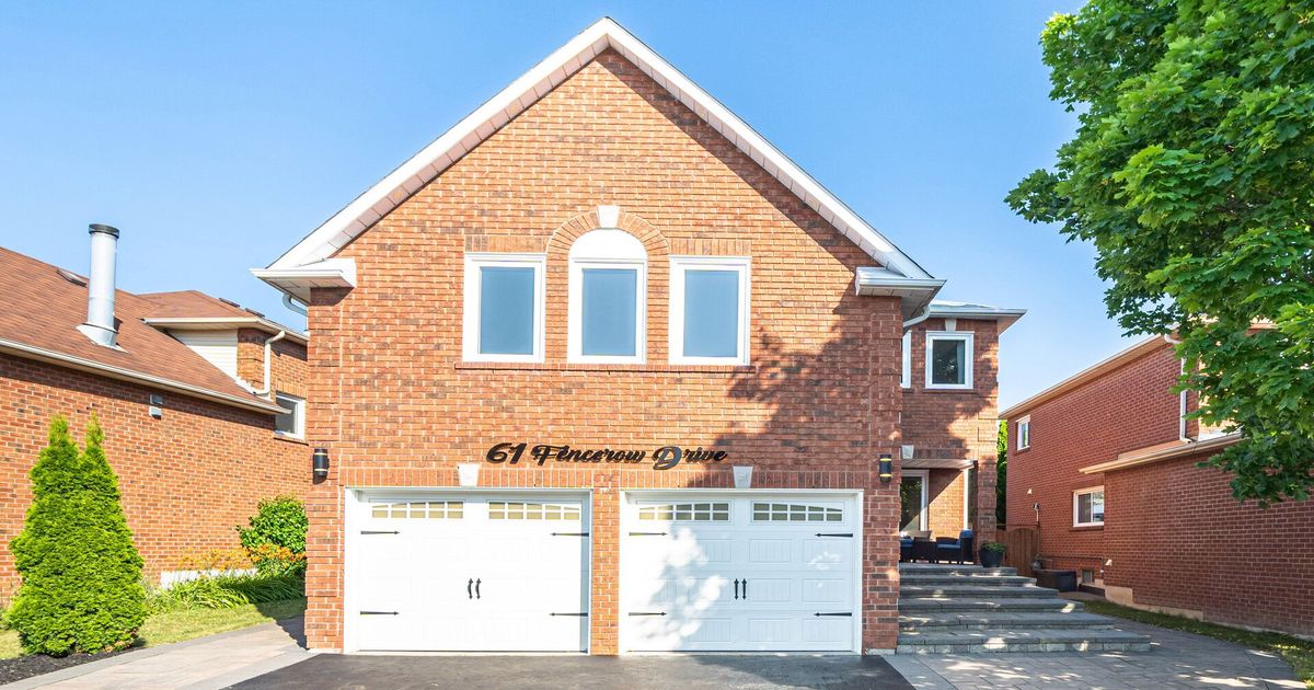 61 Fencerow Drive Whitby