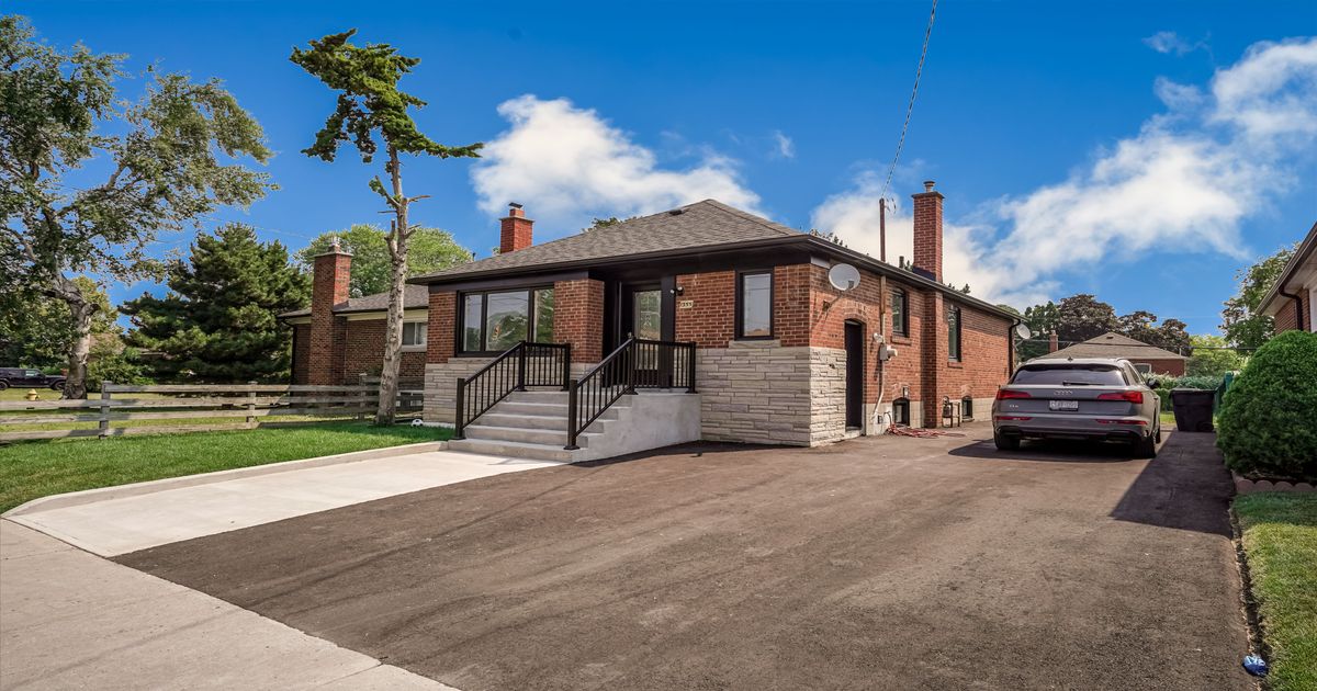 1355 Pharmacy Avenue Toronto