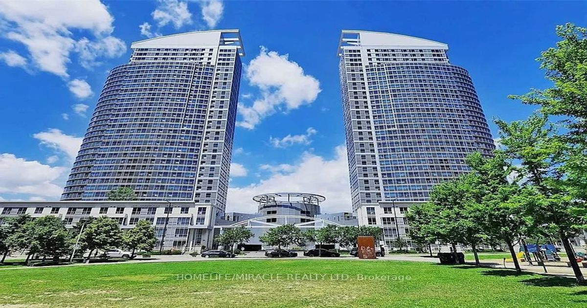 36 Lee Centre Drive Toronto