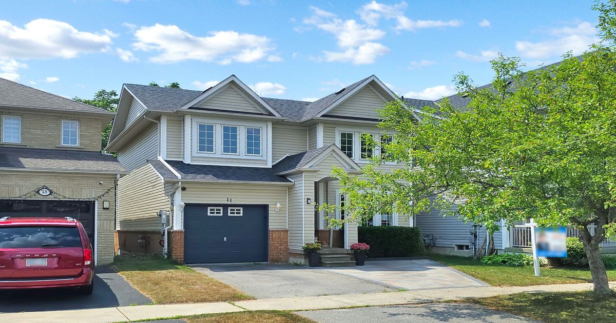 11 Hulley Crescent Ajax