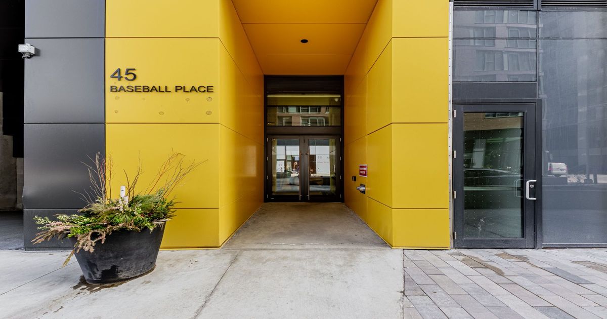 45 Baseball Place Toronto