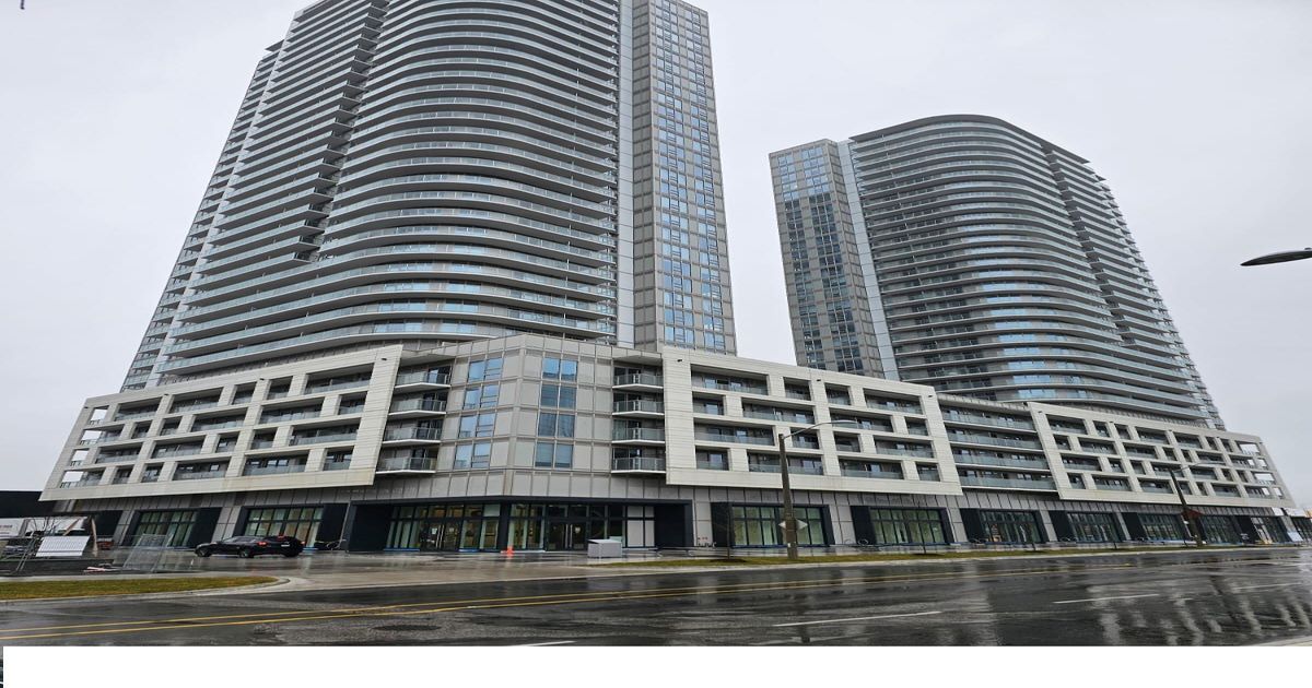 2031 Kennedy Road N Toronto