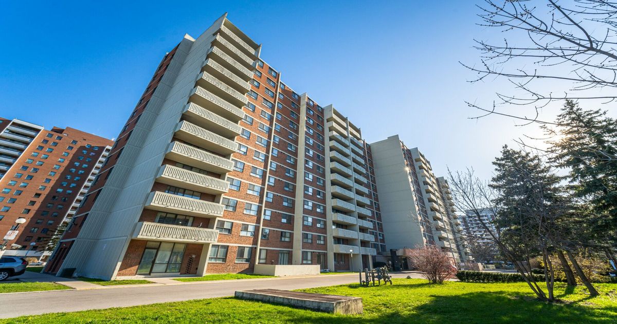 10 Stonehill Court Toronto