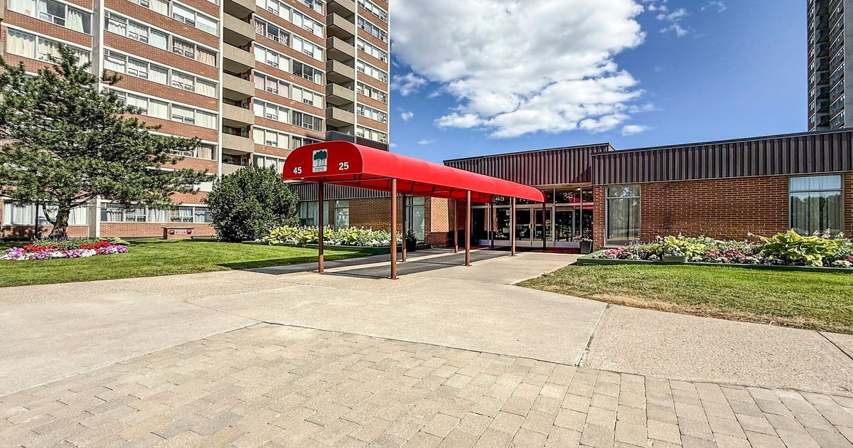45 Silver Springs Boulevard Toronto