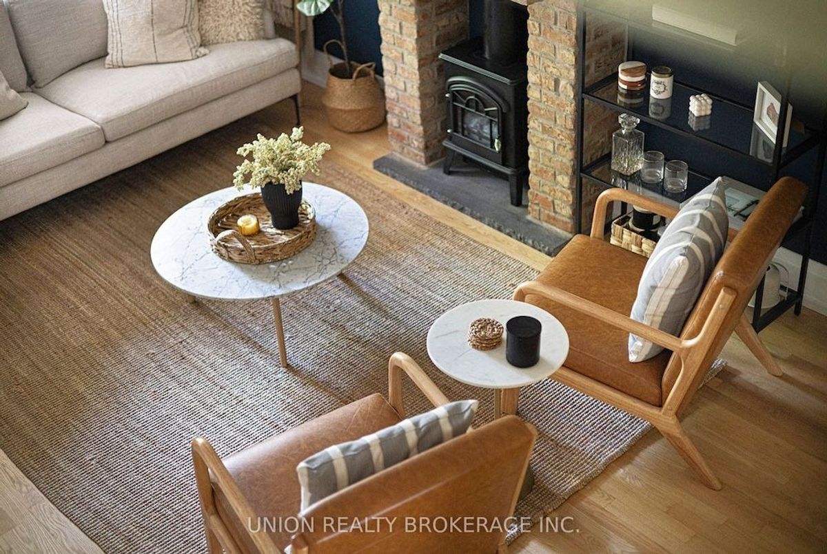 img-gallery