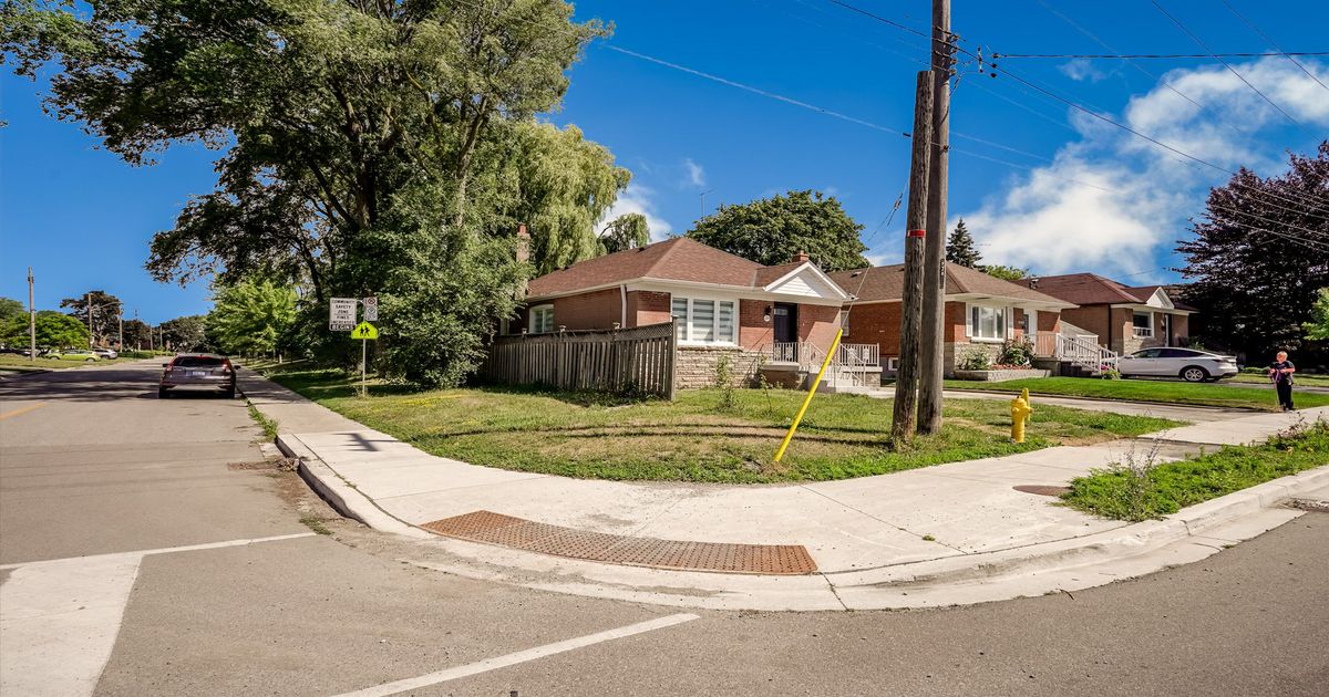 120 Bertrand Avenue Toronto