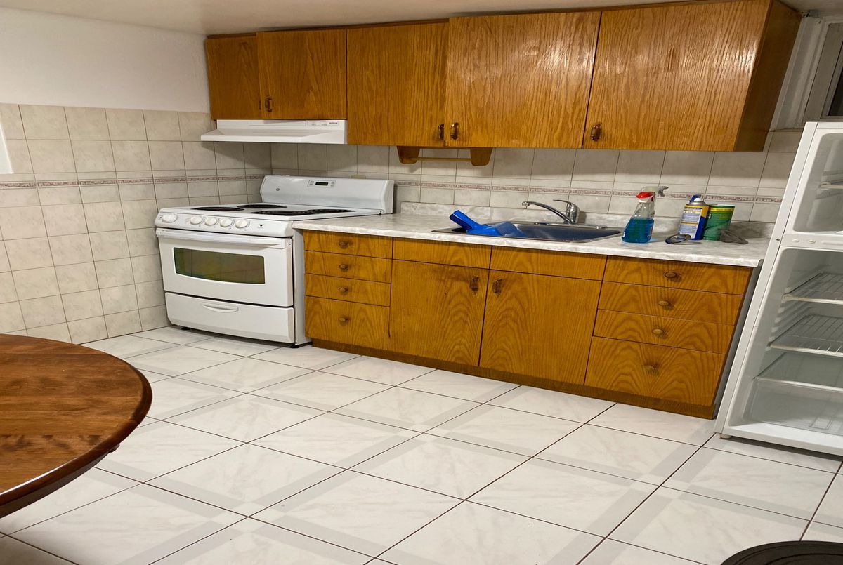 7 Dunlop Avenue Toronto 7 Dunlop Avenue Toronto