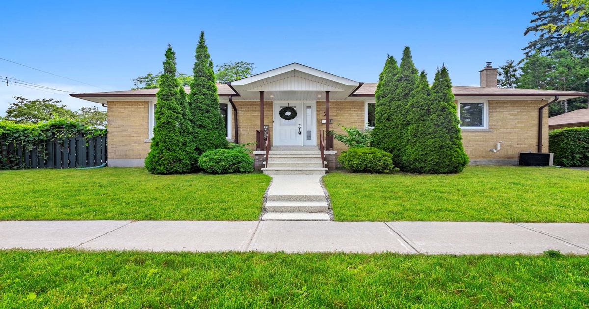 2 Daventry Road Toronto
