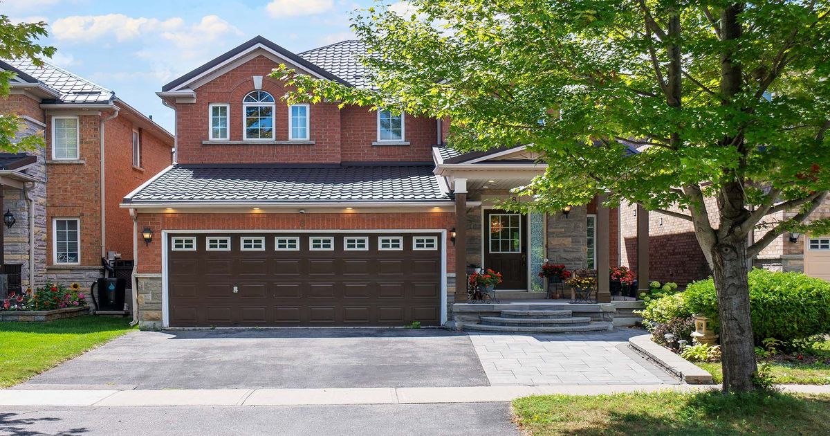 8 Lampman Drive Toronto