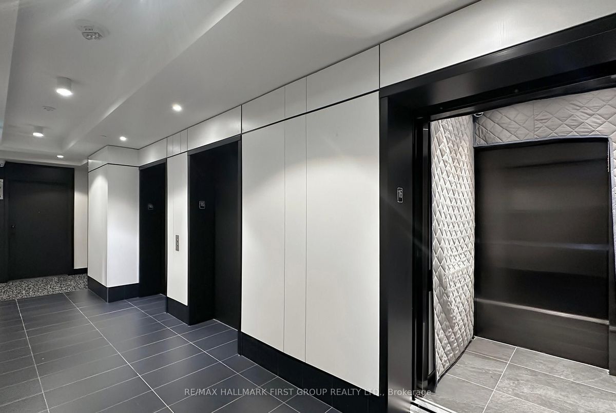img-gallery