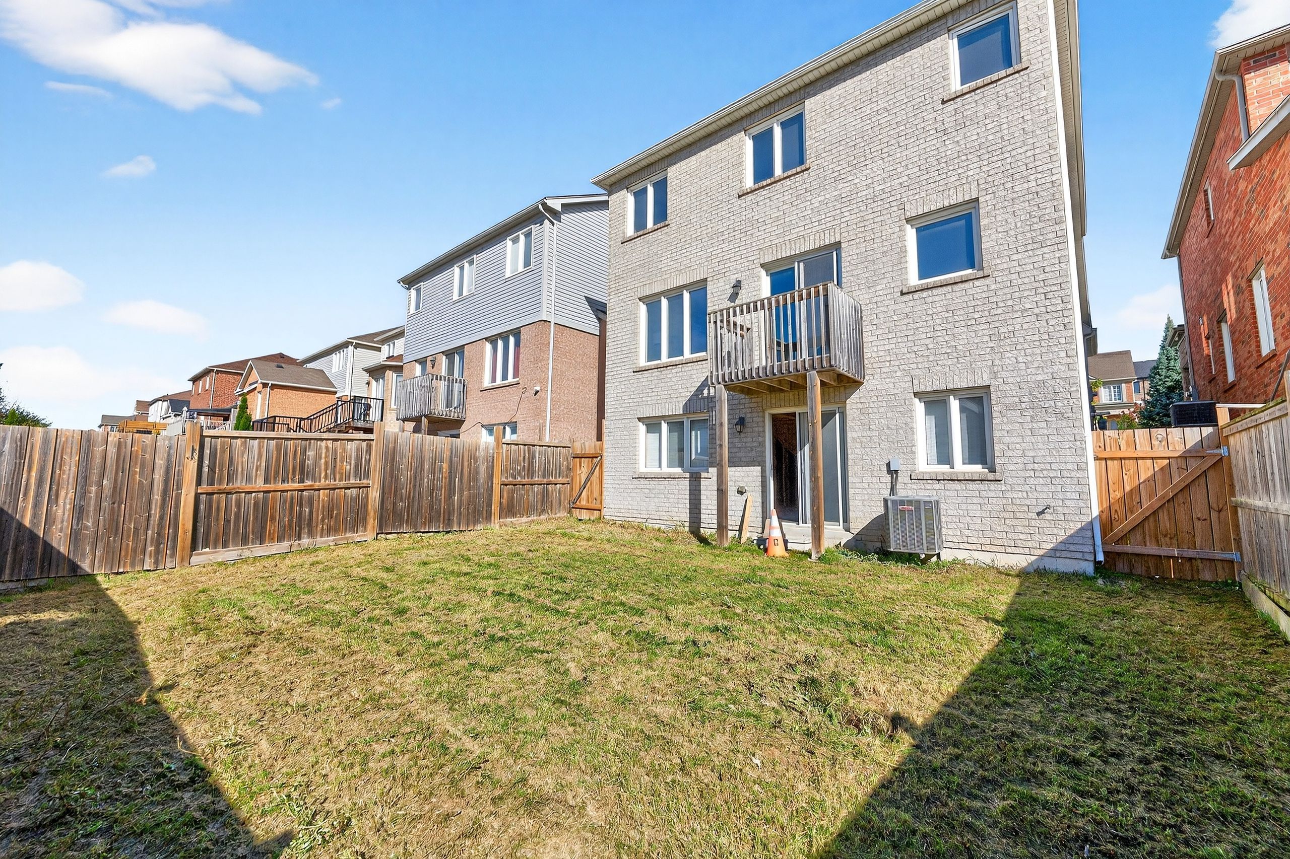 775 Mccue Drive Oshawa - Sold