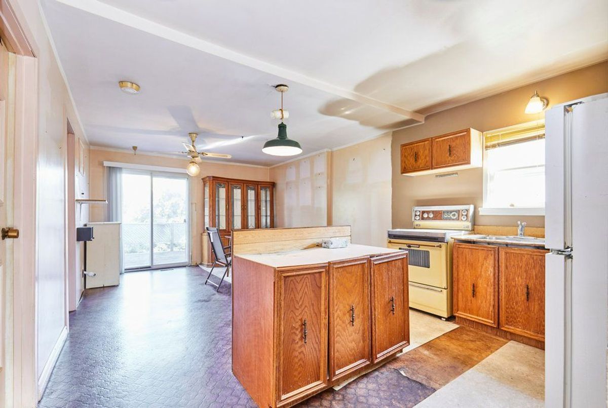 121 Galloway Road Toronto 121 Galloway Road Toronto