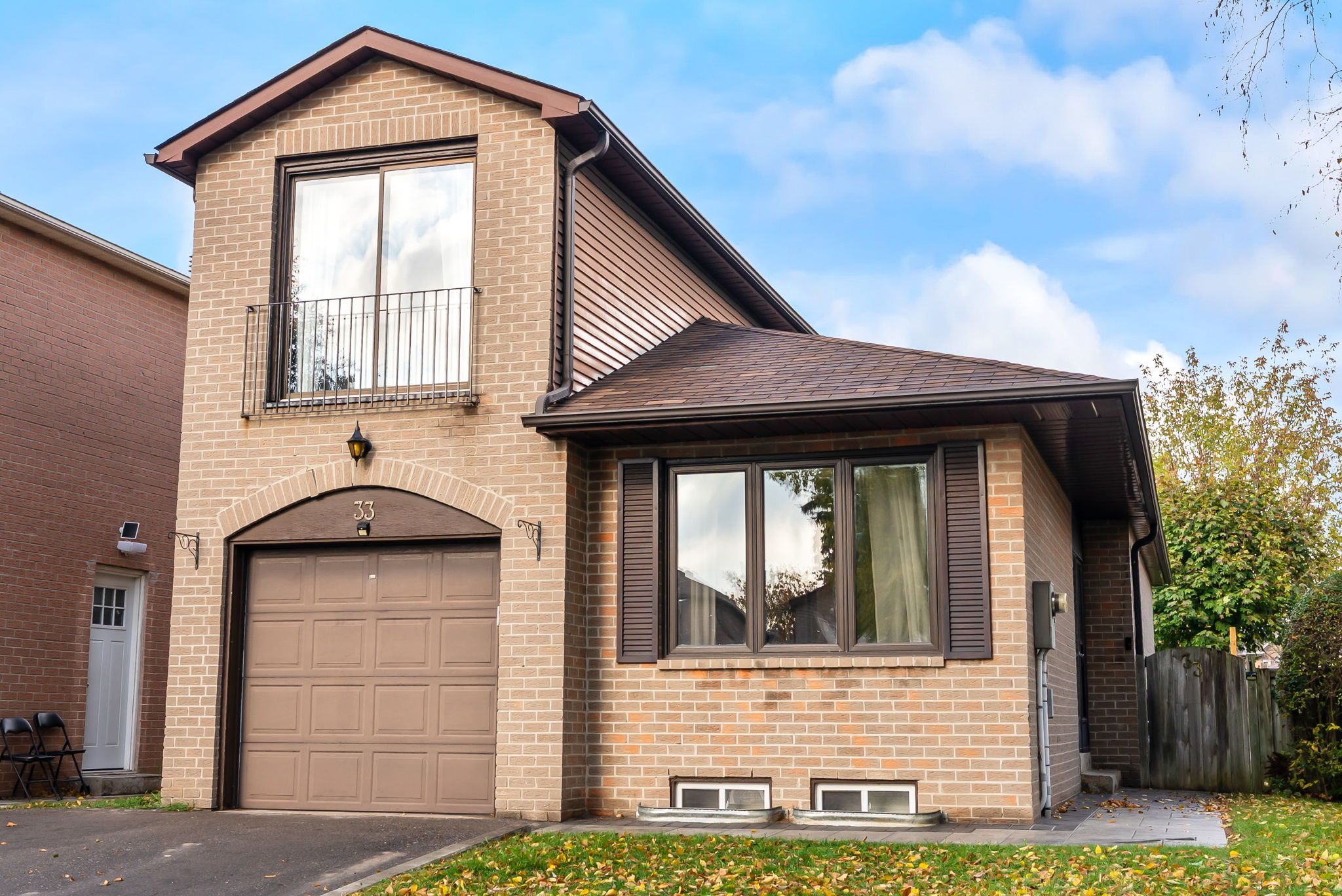 33 Delaney Drive Ajax - Sold