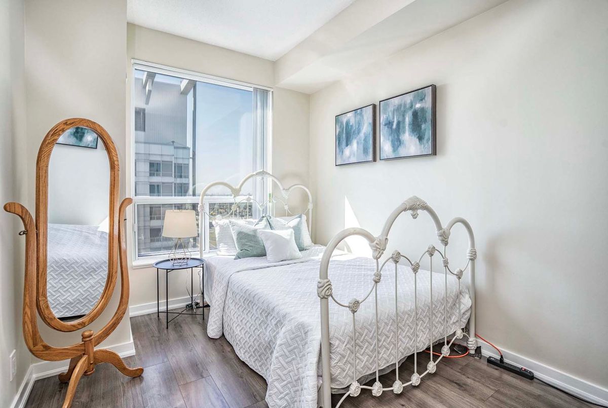 38 Lee Centre Drive Toronto 38 Lee Centre Drive Toronto