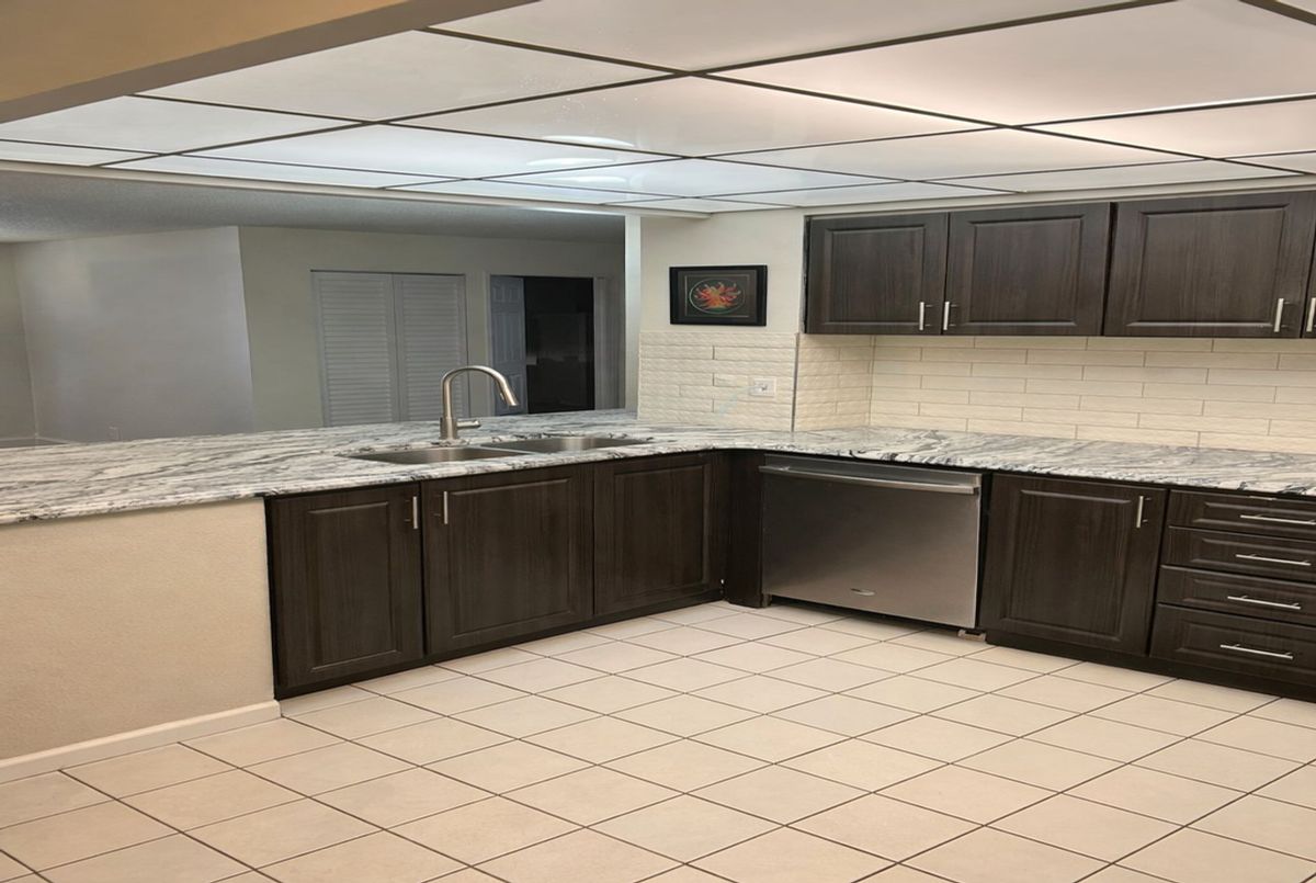 8 Silverbelle Grove Toronto 8 Silverbelle Grove Toronto