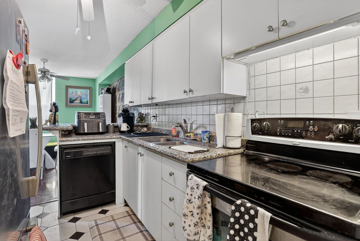 90 Ling Road Toronto 90 Ling Road Toronto