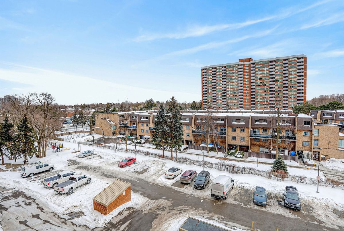 90 Ling Road Toronto 90 Ling Road Toronto