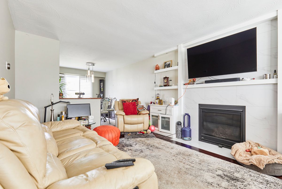 1349 Somerville Street N Oshawa 1349 Somerville Street N Oshawa