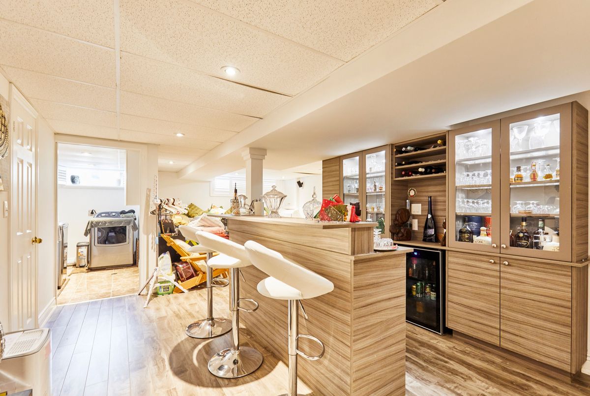 1349 Somerville Street N Oshawa 1349 Somerville Street N Oshawa