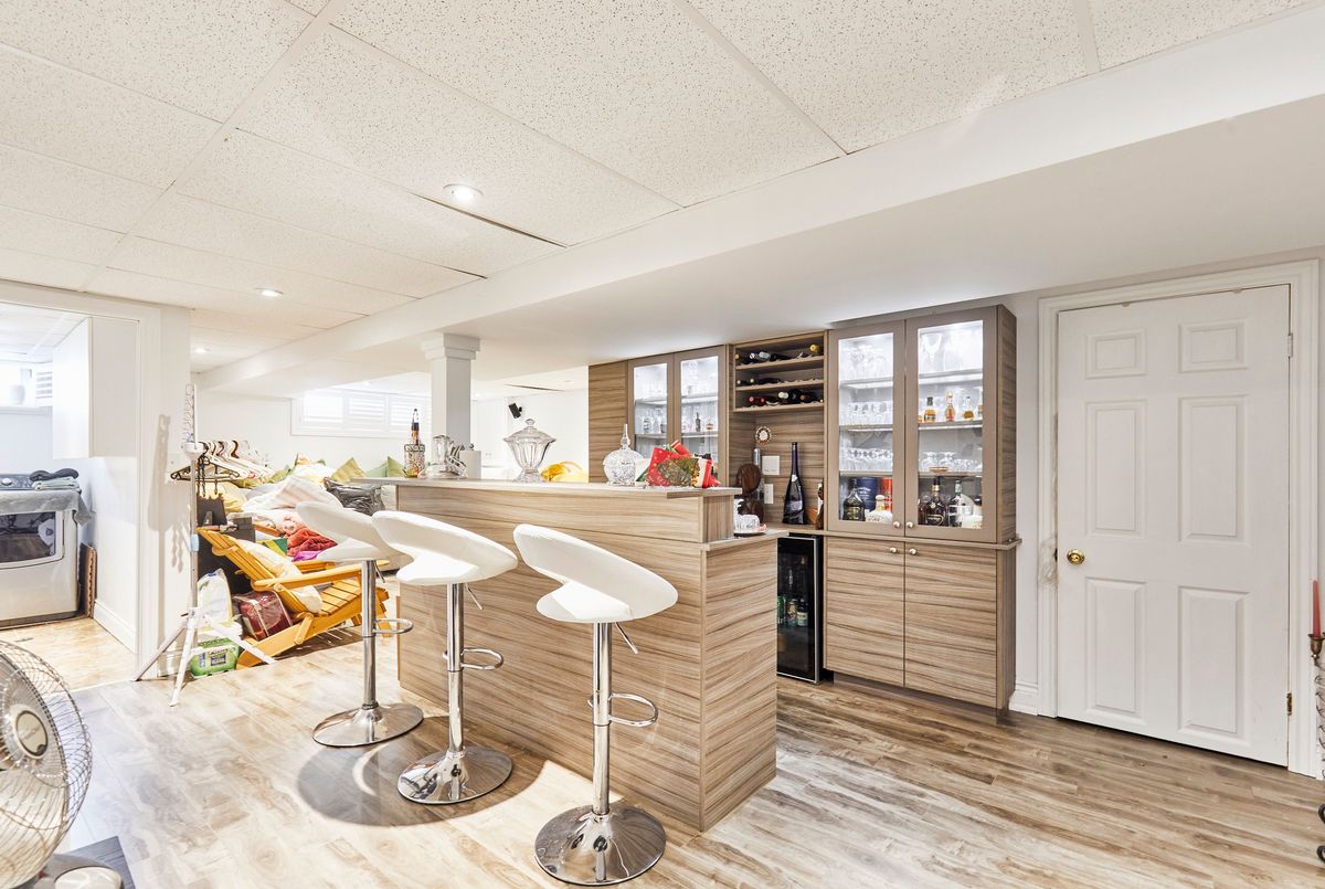 1349 Somerville Street N Oshawa 1349 Somerville Street N Oshawa